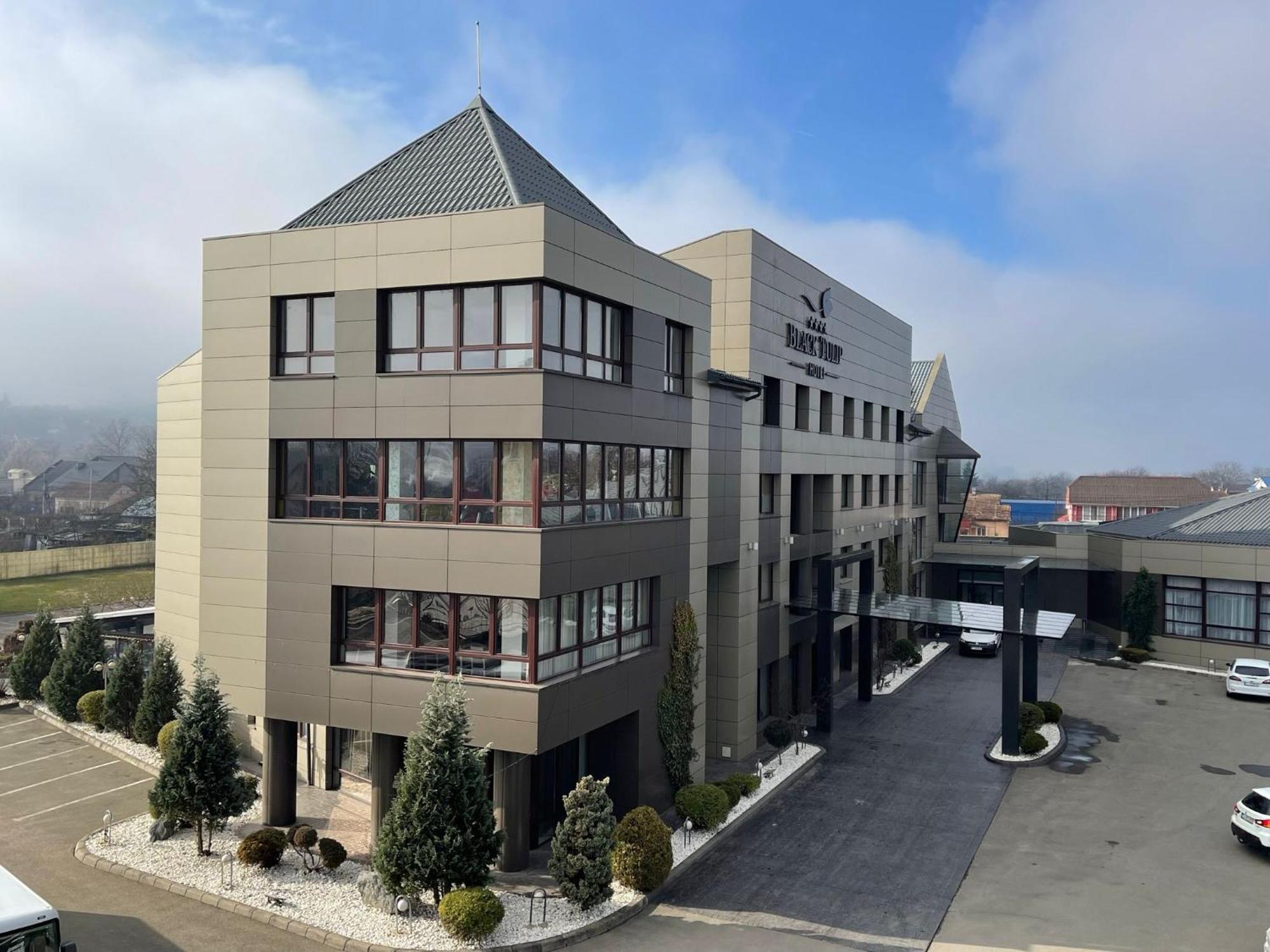Black Tulip Hotel Dej Exterior foto